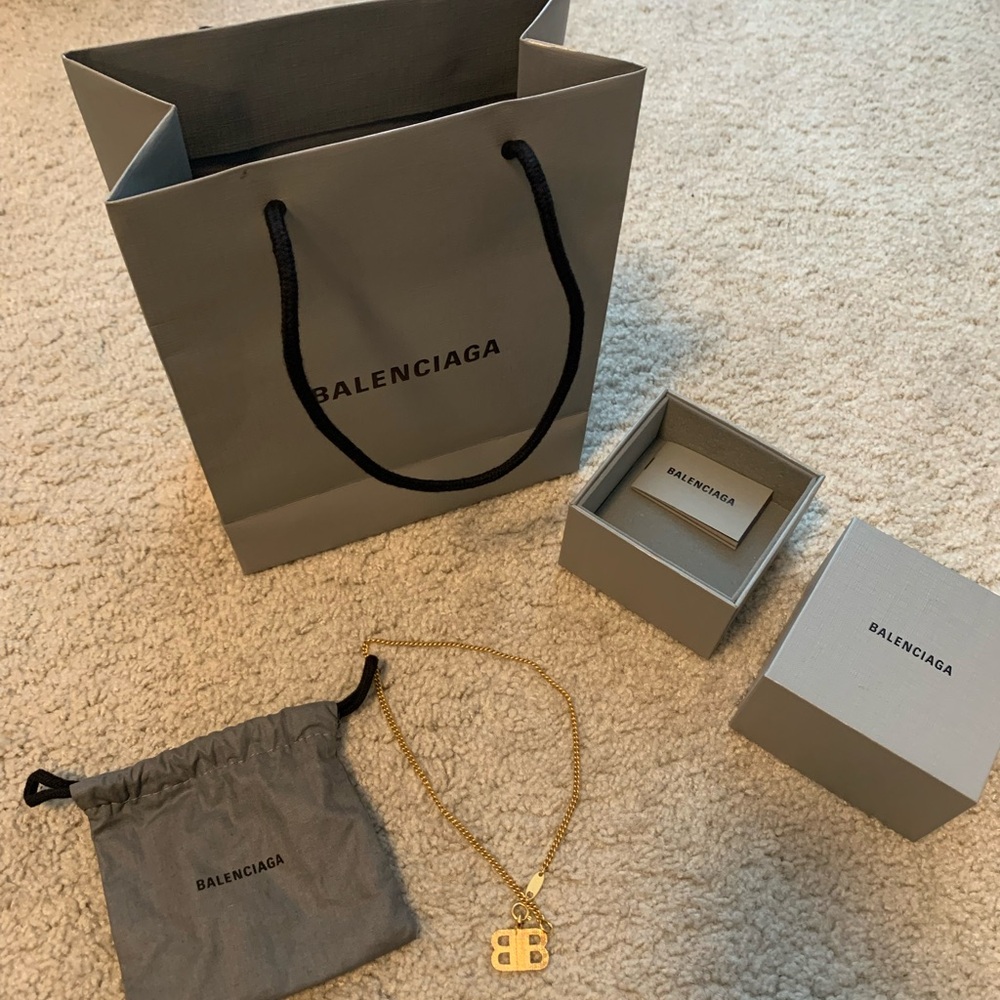Authentic balenciaga necklace brand new